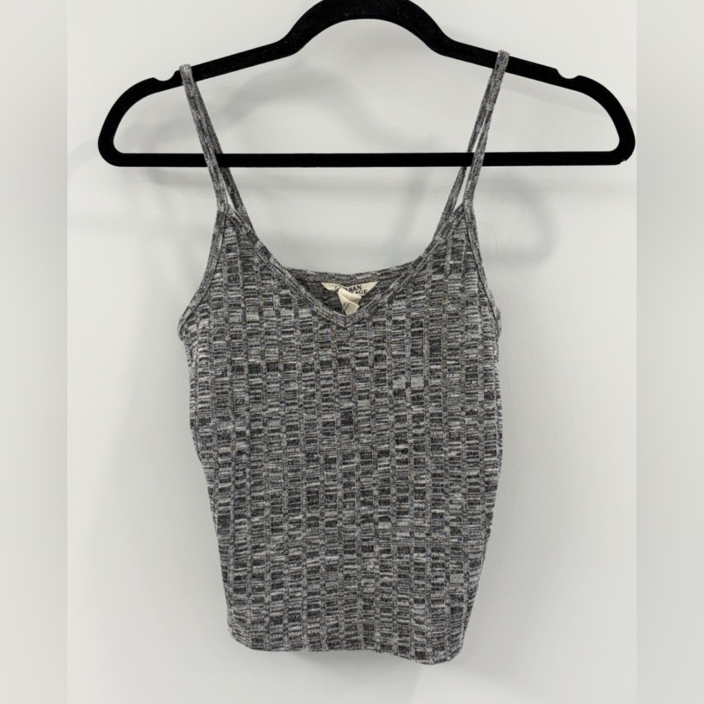 🩶 Gray V-Neck Spaghetti Strap Tank Top - Small